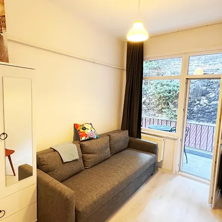 Jasmin * اسطنبول