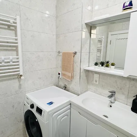 Jasmin * اسطنبول